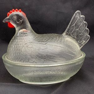 🌼Hen on Nest 6” Dish